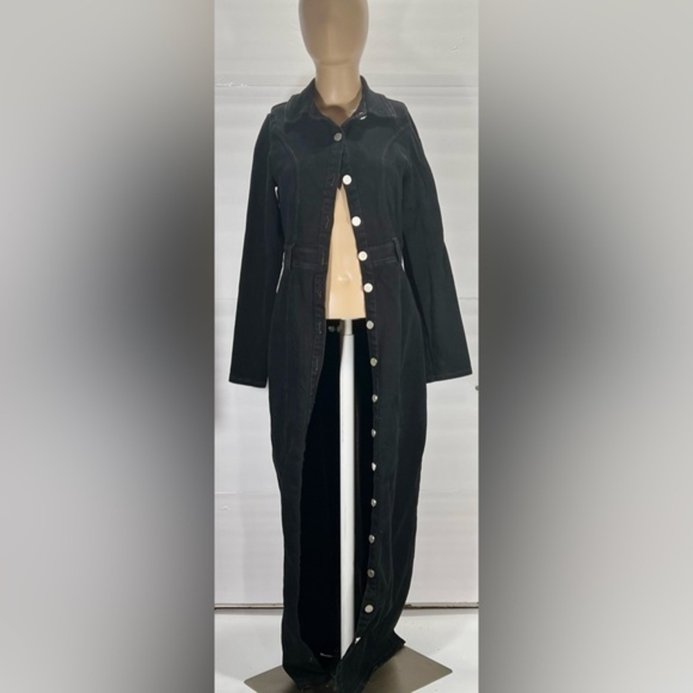 FASHIONNOVA MENS BLACK 16 BUTTONS COAT WITH BELT SIZE L